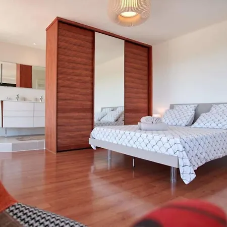 Villa Guestready - Serene Getaway With Sea And Pool View Cagnes-sur-Mer