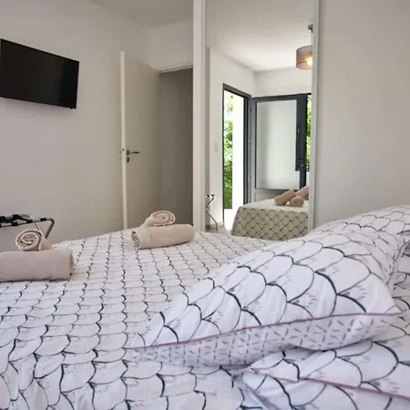 Guestready - Serene Getaway With Sea And Pool View * Cagnes-sur-Mer